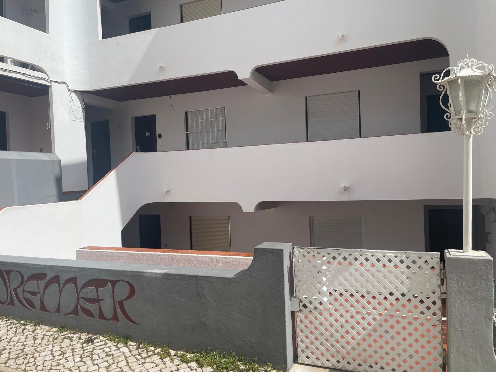 Ourasea Apartment *